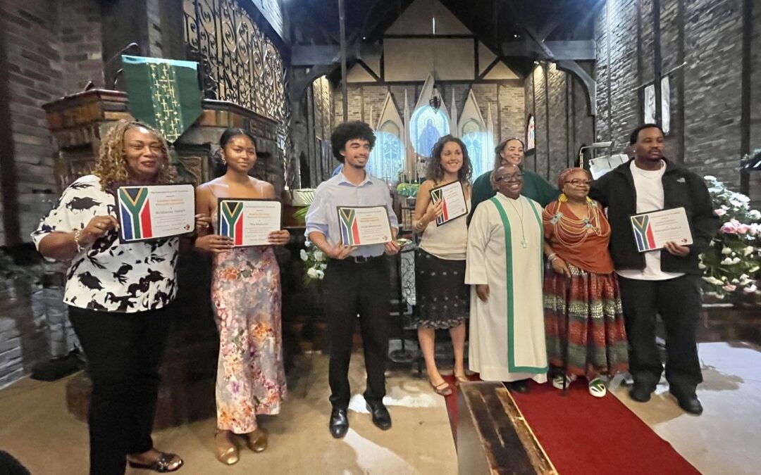 L.A.’s Church of the Advent honors graduates, gives annual scholarships